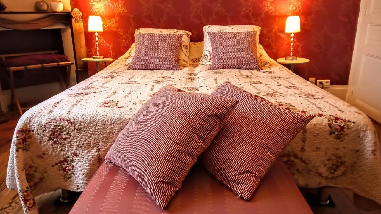 Le Bonnet De Nuit Bed & Breakfast Chalmoux Ngoại thất bức ảnh